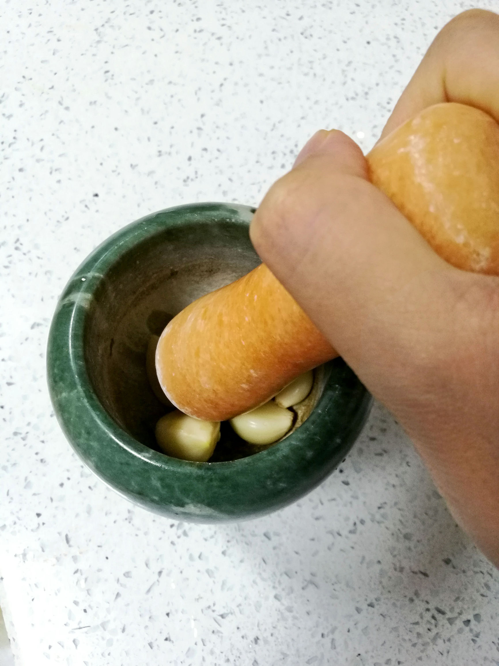 烧茄子无需油炸上锅蒸,烧茄子不过油蒸十分钟