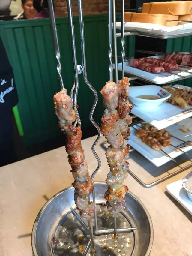 北京十大必吃连锁店,京城最火的12家撸串圣地