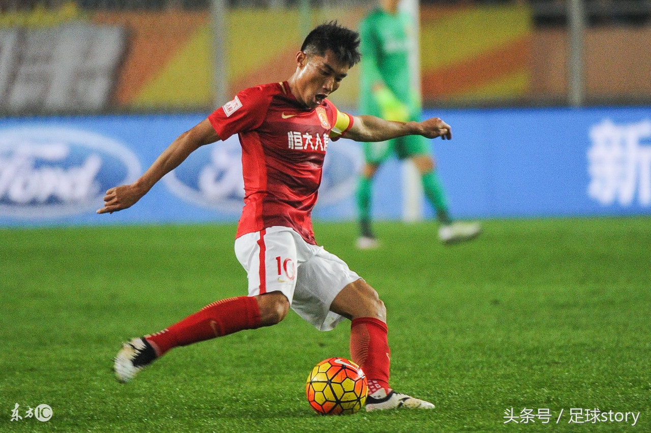 中国足球十大名将排名,中国足球球星第一名是谁