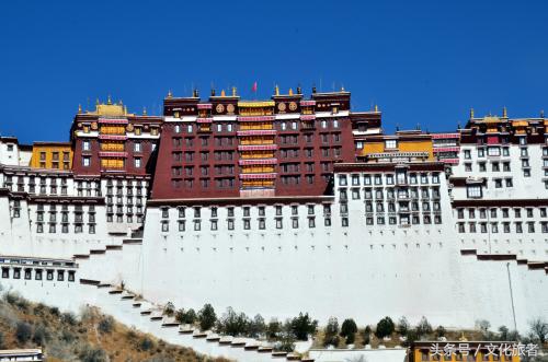 布达拉宫为什么值得朝圣,神秘的布达拉宫朝圣