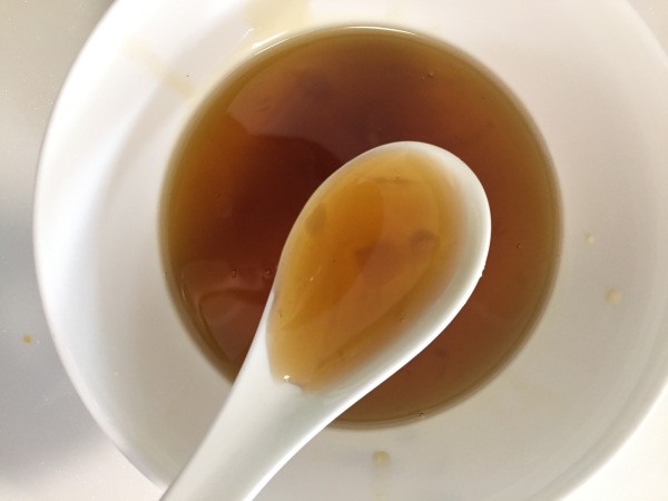 怎么选蜂蜜才能买到真蜂蜜,怎么买才能买到纯正蜂蜜