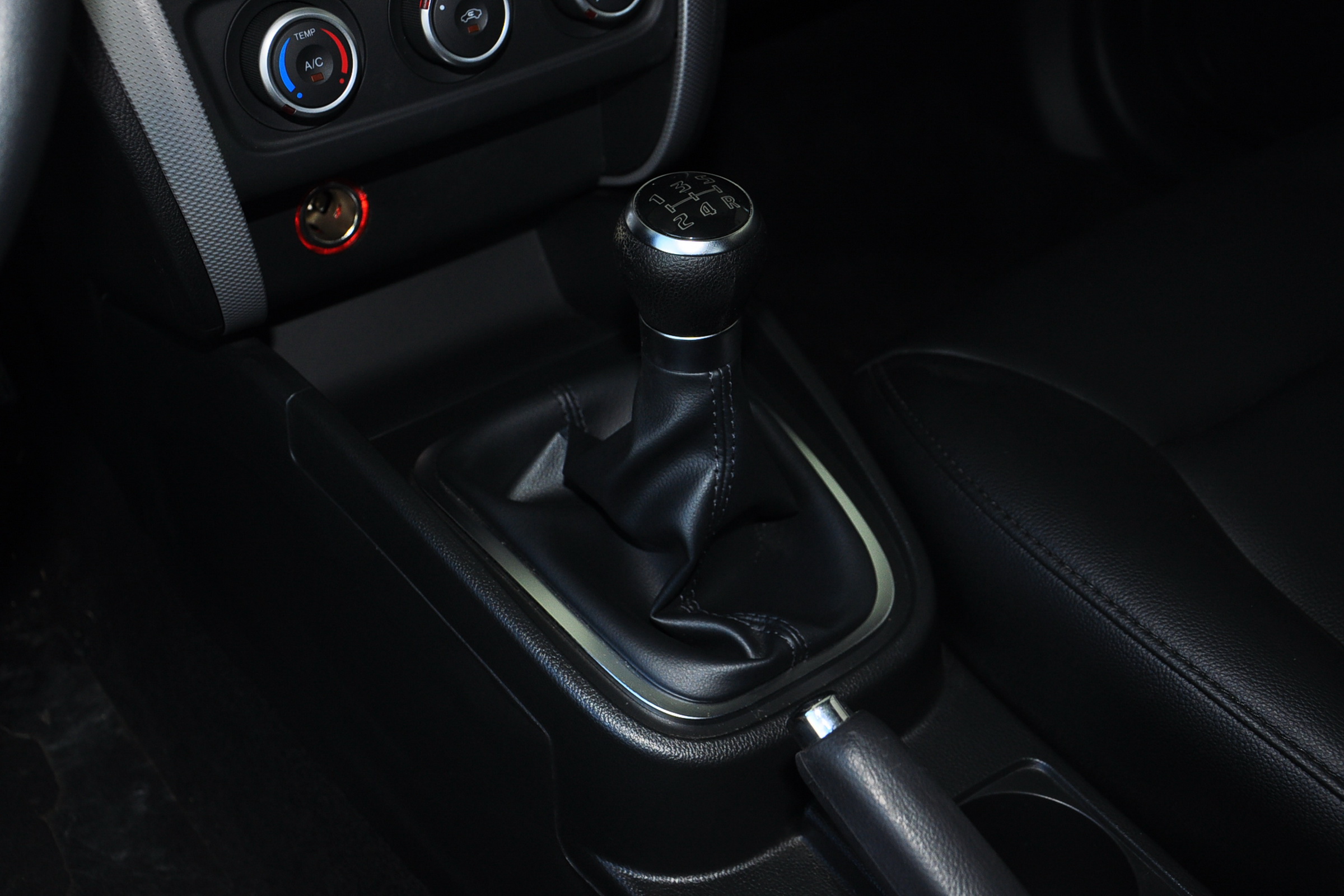 哪年的奔腾b30质量比较好,奔腾b30ev评测