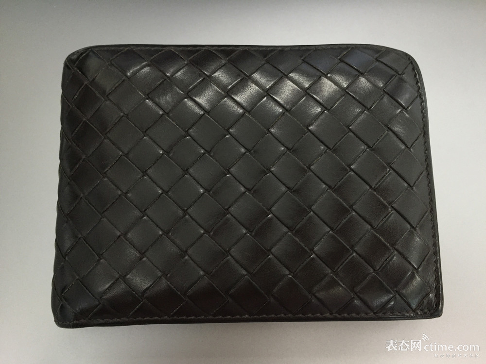 古驰钱包和路易威登钱包哪个好,gucci爱马仕