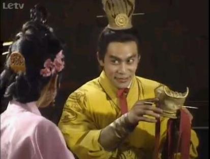 曾是最帅的吕布，如今成残大叔，娶中戏校花生女跟绯闻绝缘