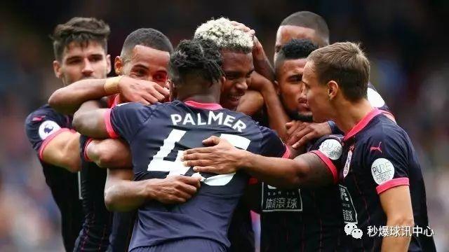 西汉姆联vs菲尔德,西汉姆联vs哈德菲尔德