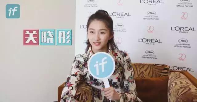 关晓彤买鞋,关晓彤新鞋