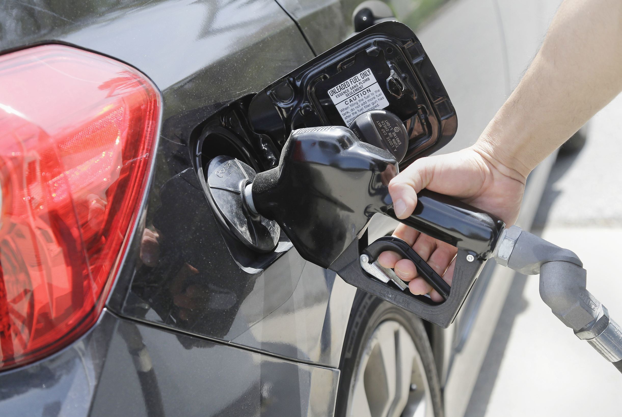 发动机压缩比高了好吗,发动机压缩比越大温度越高吗