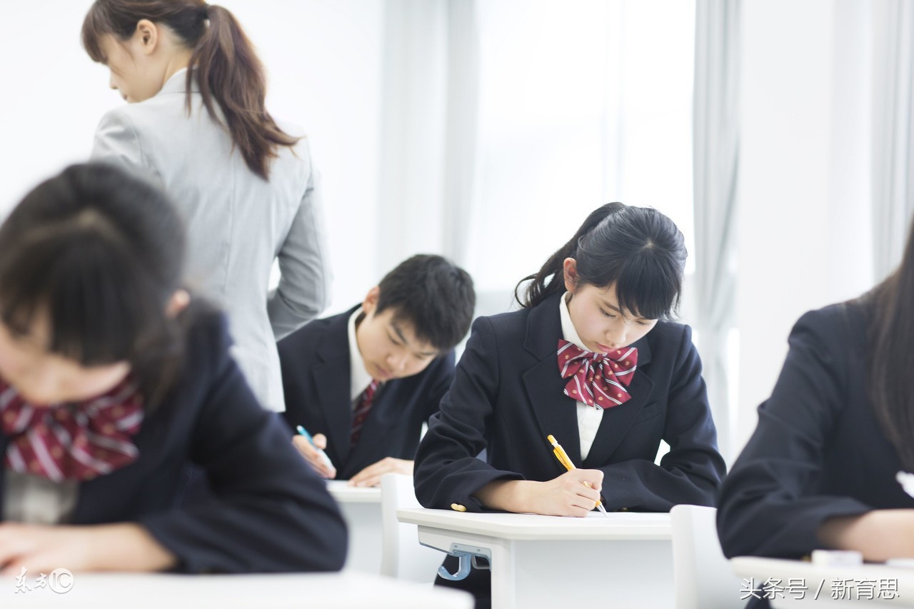 学生送老师的最高礼物叫啥,学生送老师的小礼品能收吗
