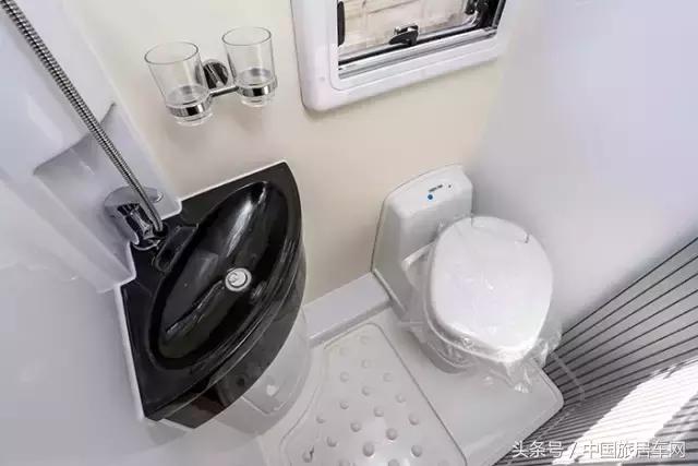 上汽大通maxusrv80型房车原厂,上汽大通rv80多少钱一辆