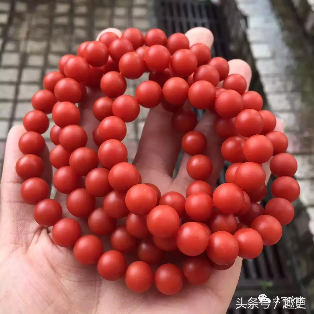 男士佩戴手串是左手还是右手,男士黄金貔貅手串佩戴方法