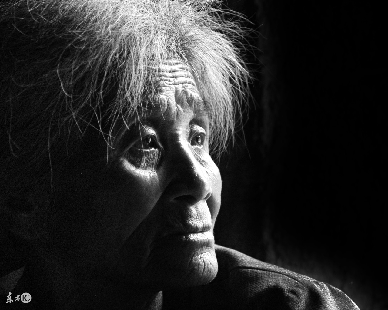 乡村四月故事视频,乡村往事故事大全