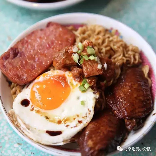 三里屯美食大楼在哪里,三里屯老字号美食店