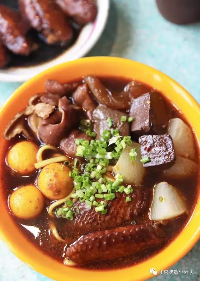 三里屯美食大楼在哪里,三里屯老字号美食店