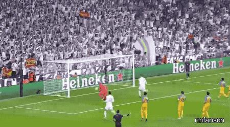 水爷惊献倒钩破门力压C罗一脚定“神锋”！