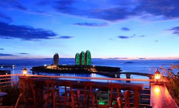 下雨天三亚穿什么,下雨天三亚有啥好去处