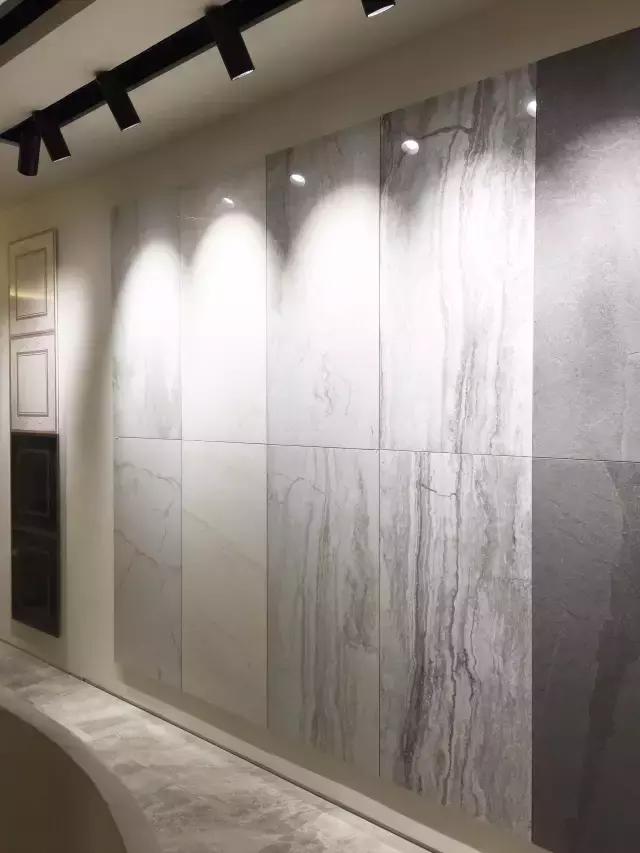 本以为是卖包的奢饰品,瓷砖有正品和仿品吗