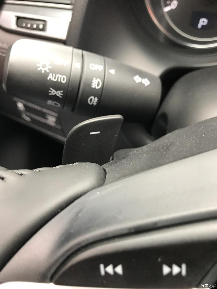 阿特兹换挡略有顿挫正常吗,18款阿特兹怎么开始低速顿挫了呢