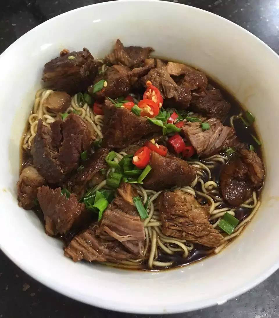 湖州人去杭州必吃的美食,湖州的面馆哪一家店更深得你心