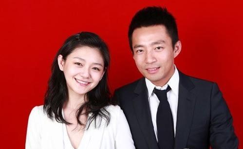 明星结婚登记照风格大全,明星结婚证件照是散发还是扎起来