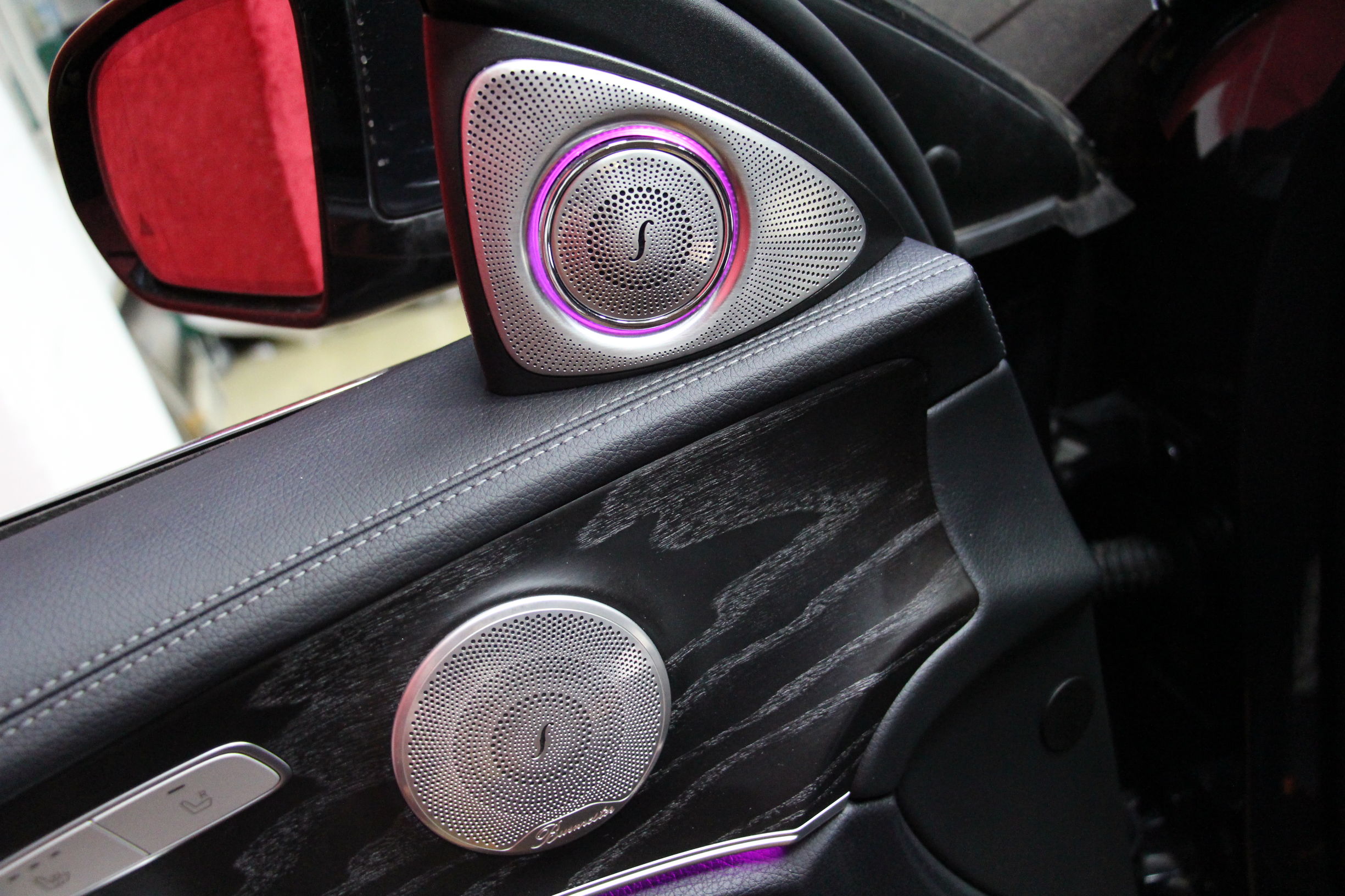 奔驰e普通音响和柏林之声区别,新奔驰e300柏林之声