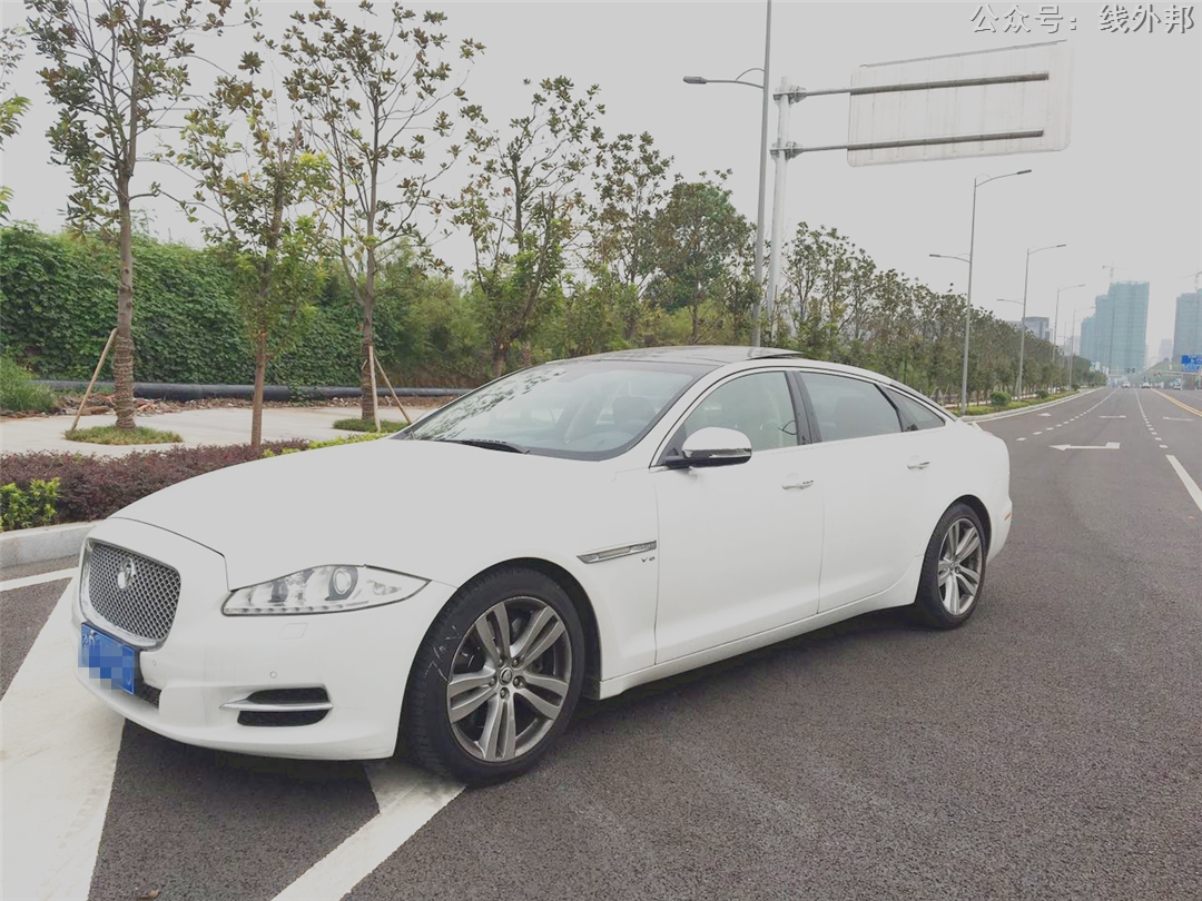 2013款捷豹xjl3.0t商务版油耗多少,捷豹xjl是bba吗