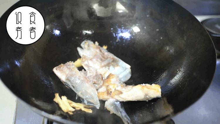 美食制作白菜豆腐鱼头汤的做法,白菜鱼头汤做出来有点苦