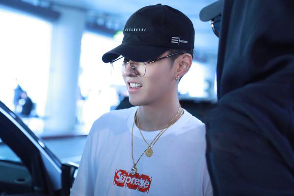 近期爆款时尚网红单品,被明星带火的品牌