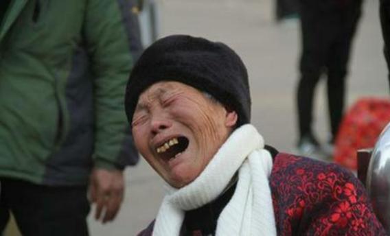 孕妇31周出血的原因是什么,怀孕27周有轻微出血