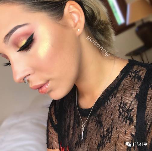 蕾哈娜彩妆真的好用吗,蕾哈娜自创彩妆品牌有哪些