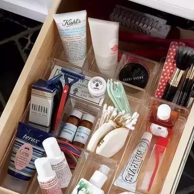 家里收纳柜多干净整洁,家里没有收纳柜大家是怎么解决的