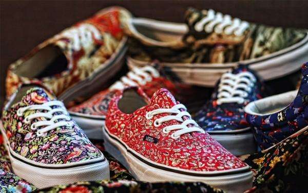vans鞋子最值得入手的一款,vans鞋这么贵值得买吗