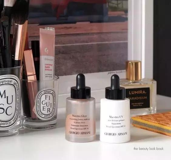 阿玛尼粉底液哪一款最好用,阿玛尼好用的粉底液排行榜前十名