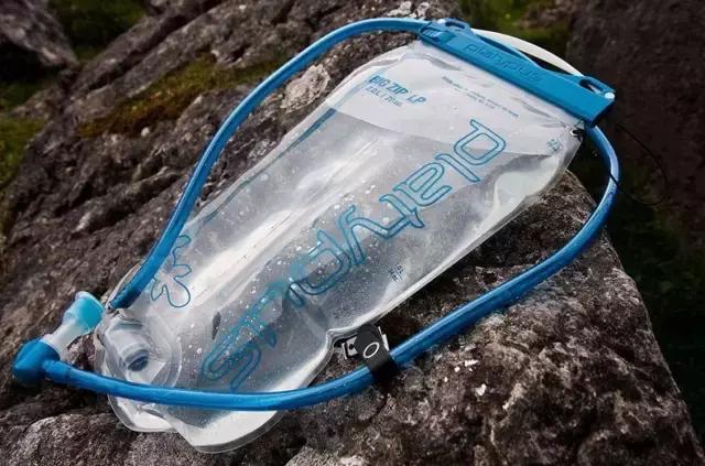 十一出行必备装备清单,周迅同款衣服搭配