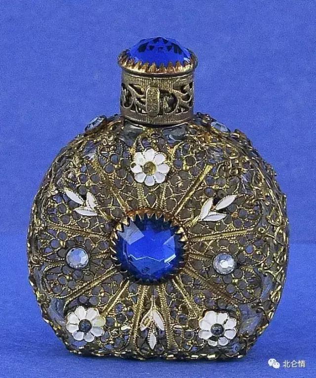 让女人更有魅力的香水,香水的确会让女人更有魅力