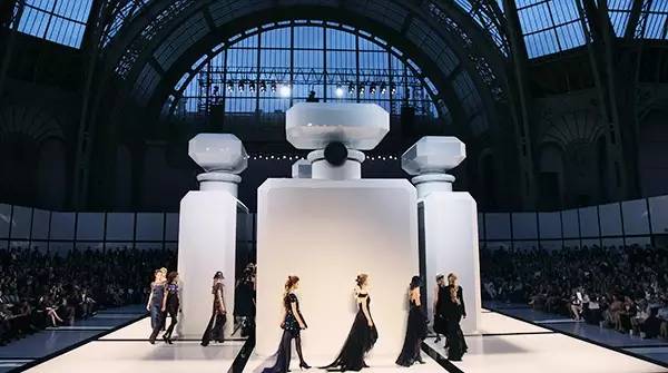 ChanelFairyland｜只有你想不到的，没有它造不来的～