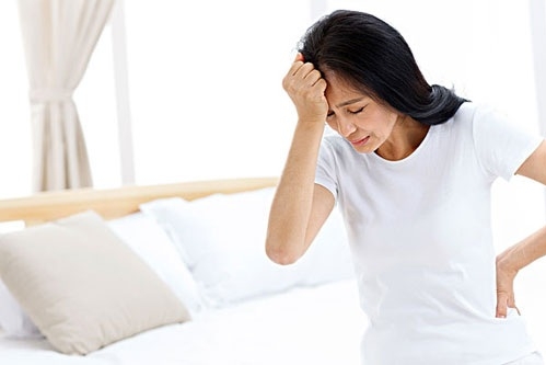 产后腰酸背痛别慌张,产后腰酸背痛要做什么修复