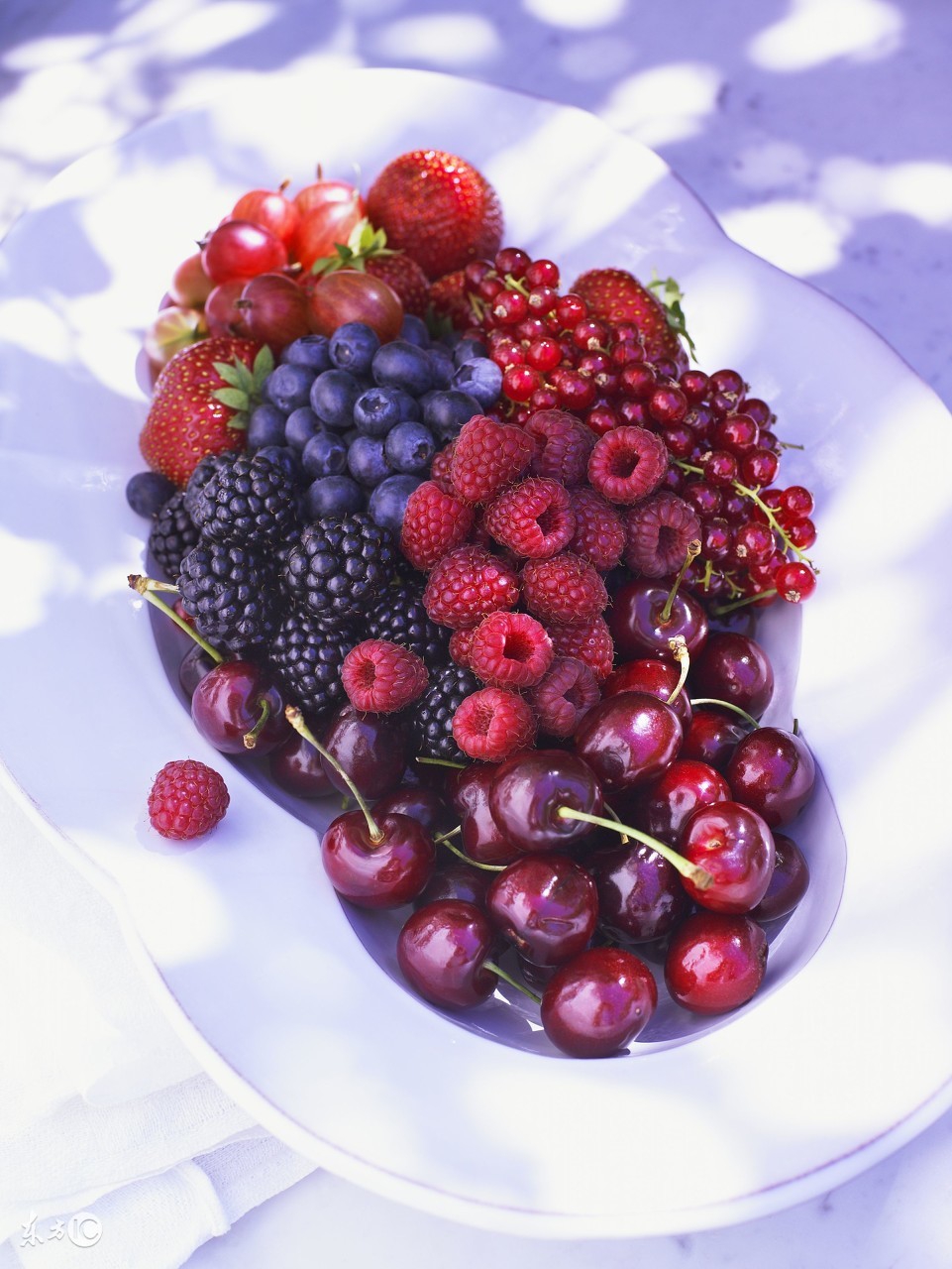 牙齿内源性着色怎么办,牙齿着色的克星