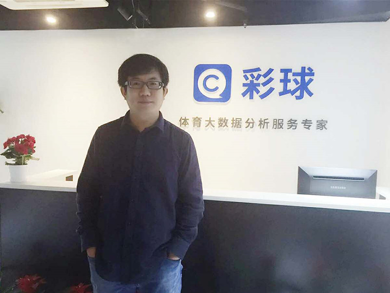 彩票中奖一千万后创业,双色球中奖5亿多捐款1200万