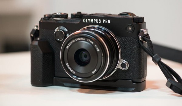 奥林巴斯pen-f相机测评,奥林巴斯pen-f镜头推荐