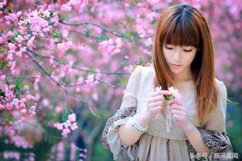 《桃园春色》作吟诗：大诗人滕远渊，千古名流之作