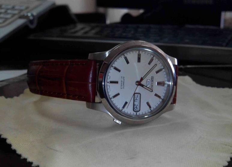 1000元左右能买哪些东西,最畅销的十款女士手表1000元以内