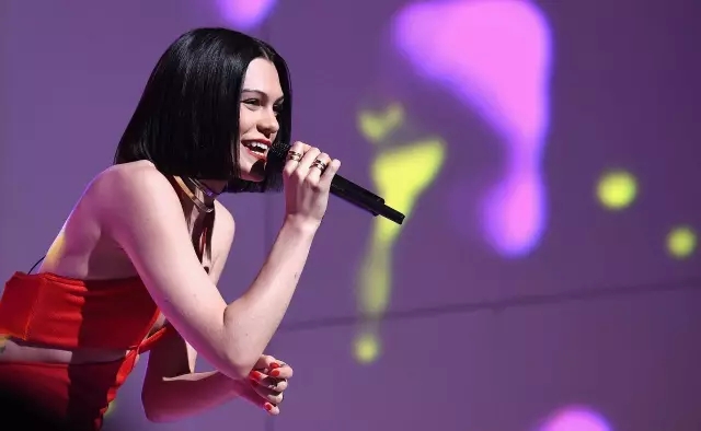 jessiej演唱会现场版,jessiej户外演唱会