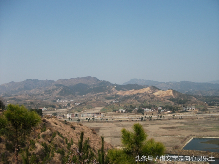 真切怀念老乡邓国金