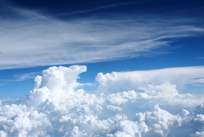 关于日月风云的四字成语,赞美日月风云的成语