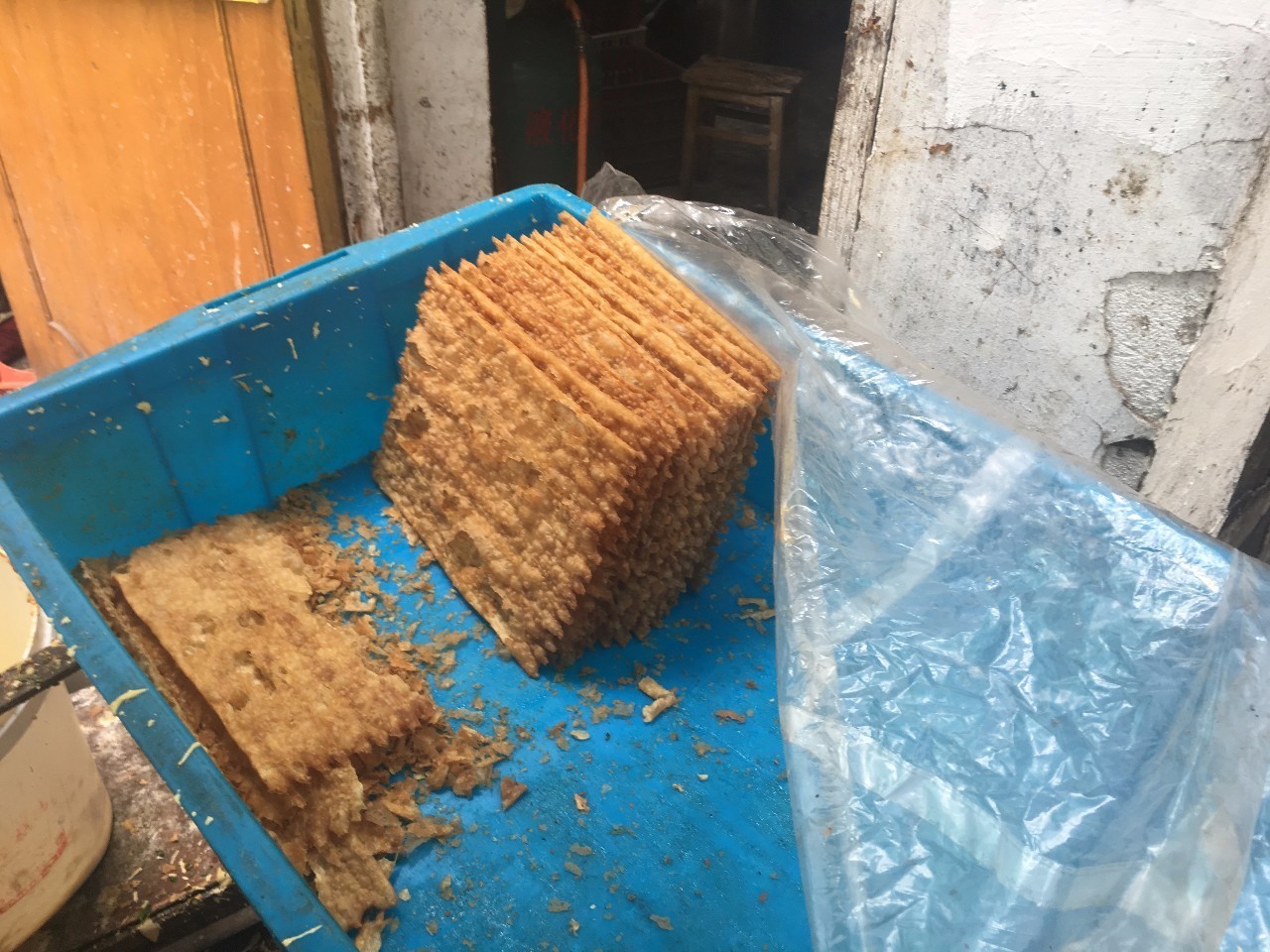 50块吃遍一条街,怀揣五千元