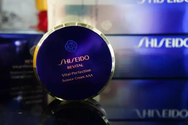 混油皮30以上秋冬抗老面霜,秋冬应该买什么面霜比较好