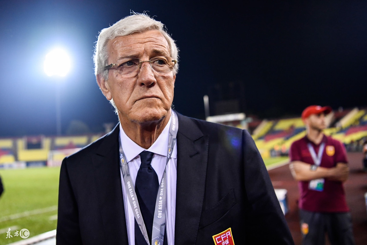 现任亚洲第一后卫,历任国足后卫