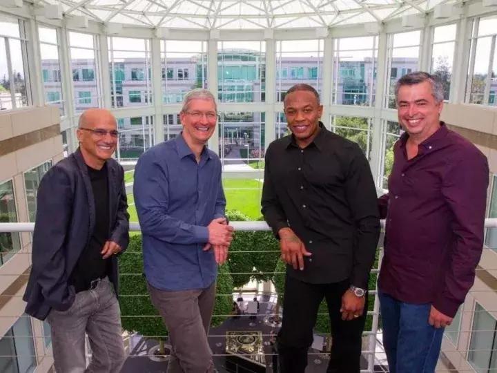 两位嘻哈制作人和苹果做了一笔30亿美元的买卖