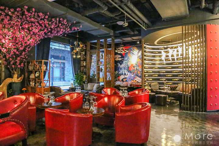 深夜酒馆｜在成都，总有一家酒吧适合你发朋友圈×PartOne