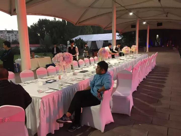 庆十一小飞侠教练集体打call唐尧东出席提供宝贵经验